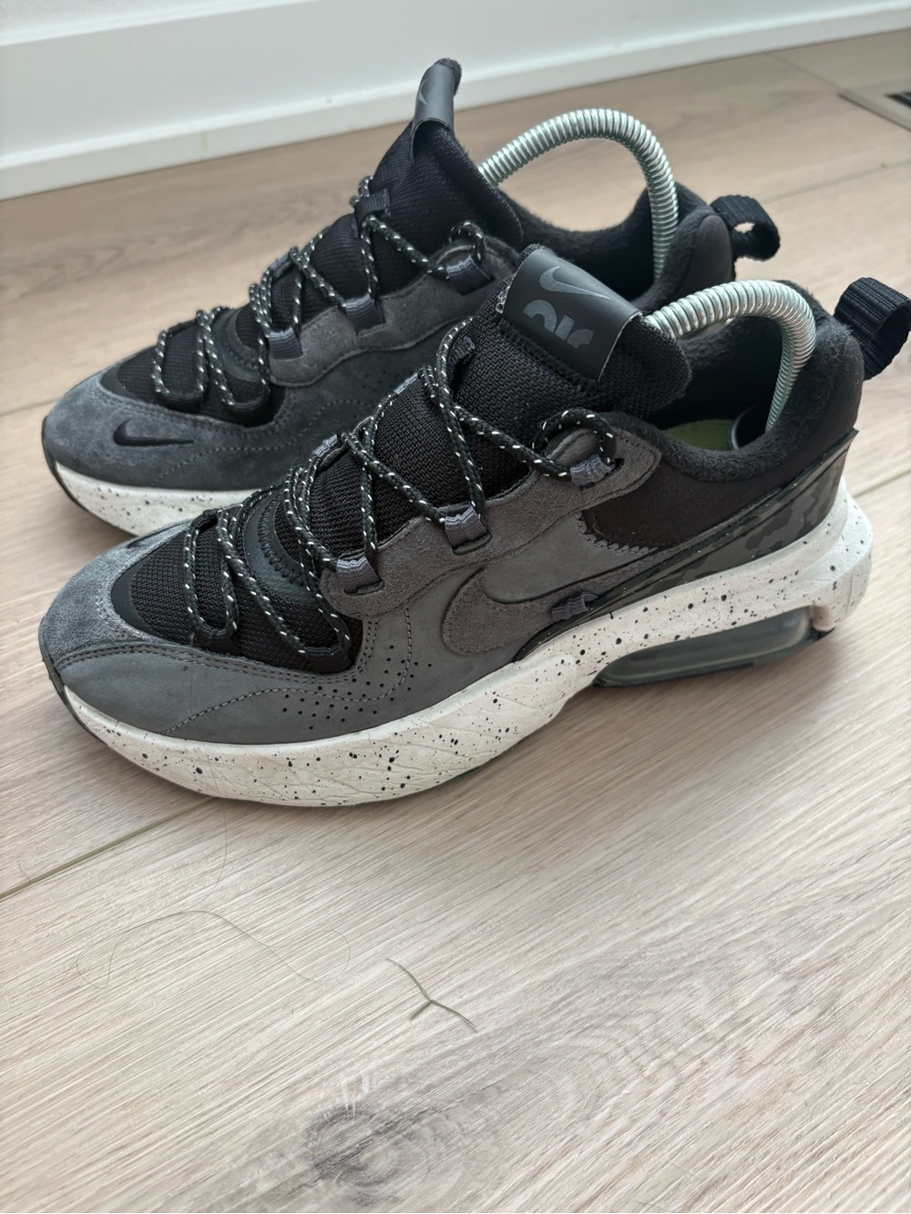 Nike Women's Air Max Viva sneakers size 8